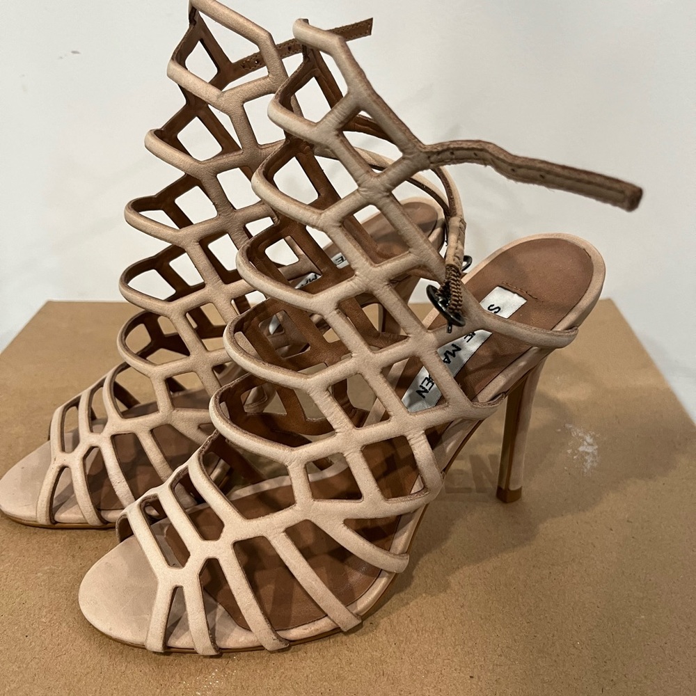 Steve Madden SLITHUR Caged Heels